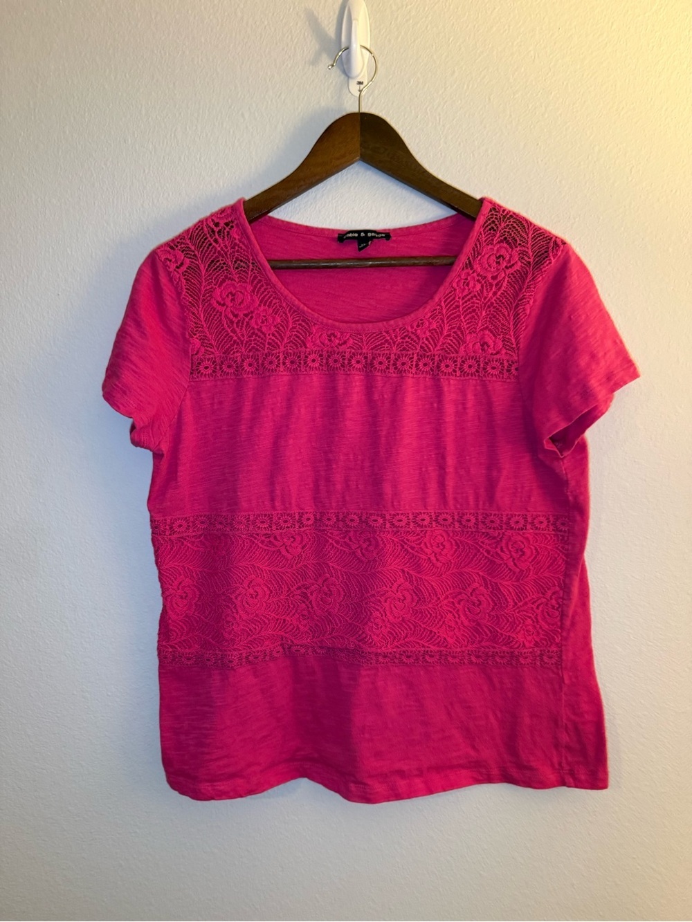 Cable & Gauge Bright Pink Lace Accent Short Sleeve Top - Picture 2 of 6